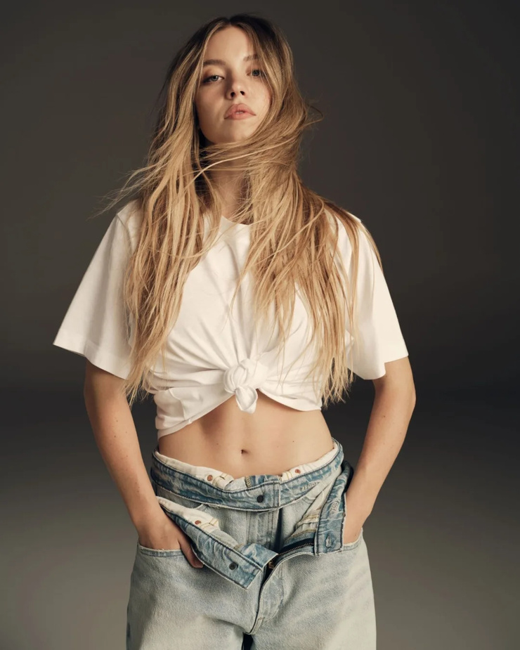 Sydney Sweeney Sydney Sweeney