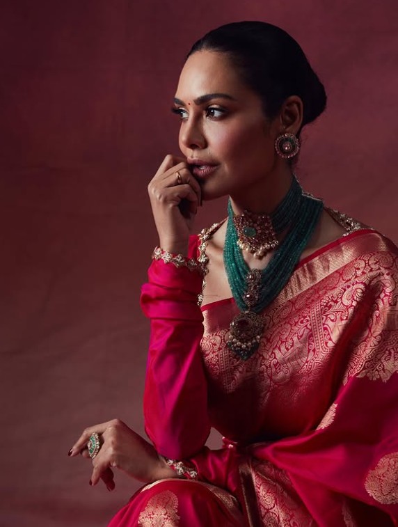 Esha Gupta