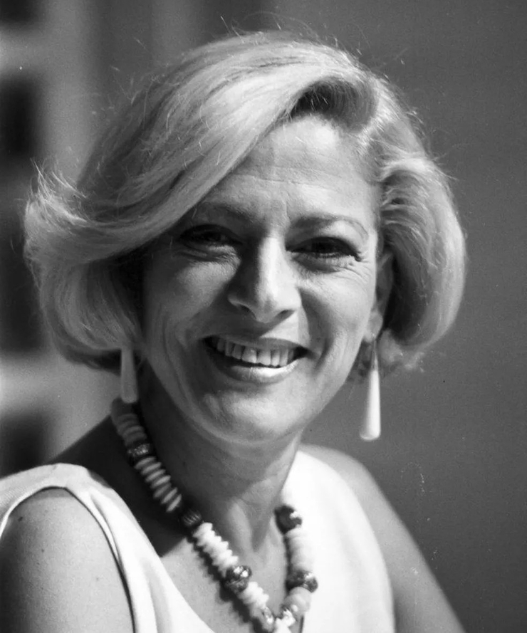 Anilza Leoni