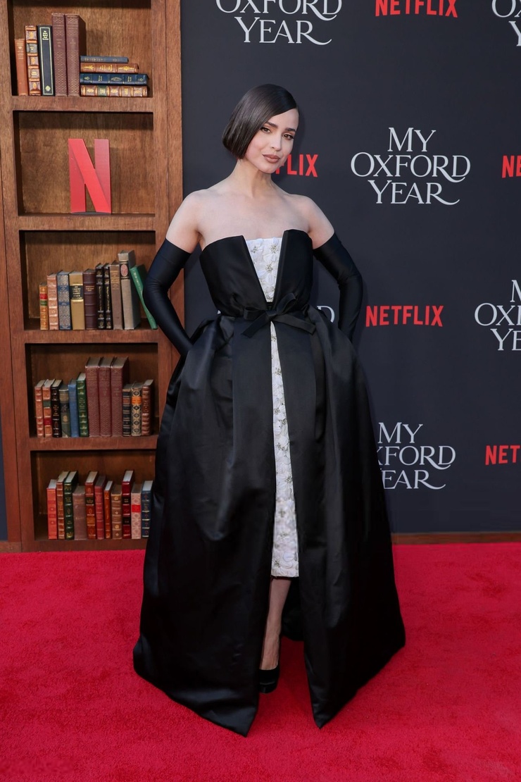 Sofia Carson