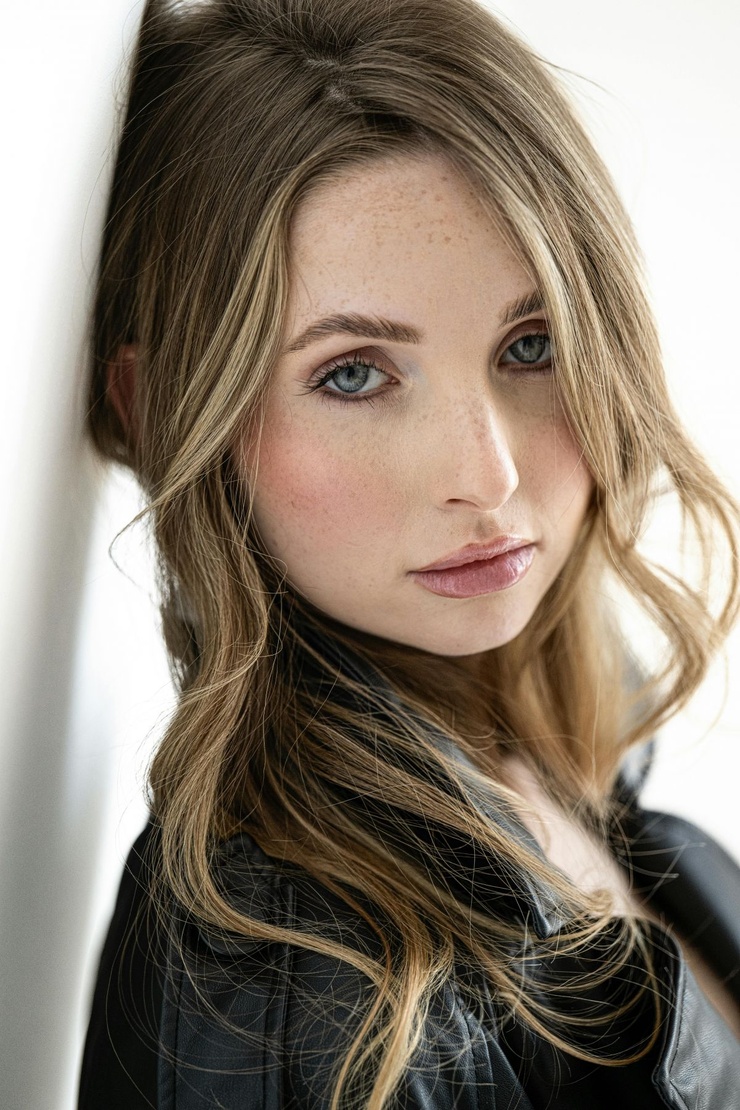 Anna Hiltrop Anna Hiltrop