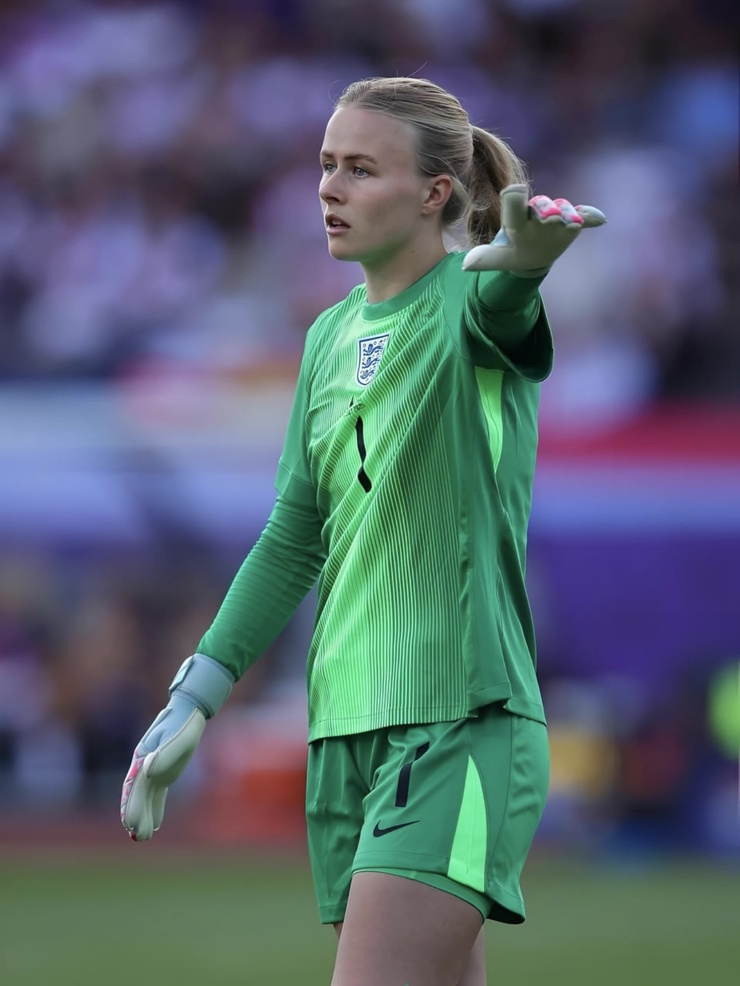 Hannah Hampton