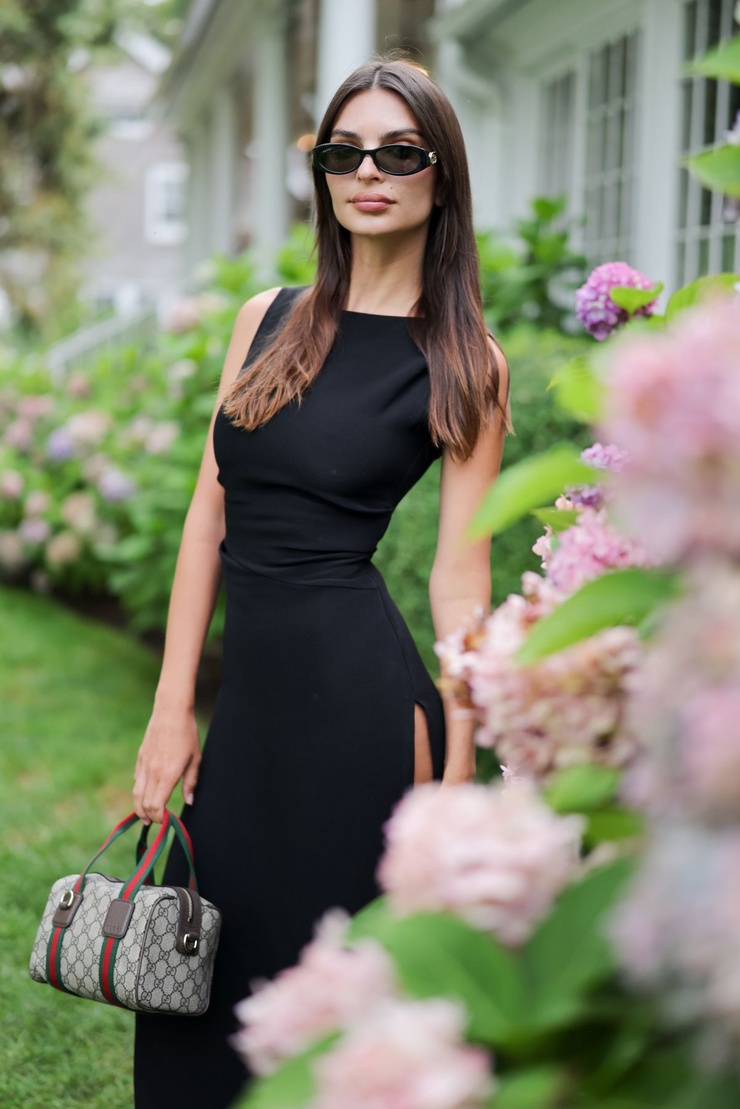Emily Ratajkowski