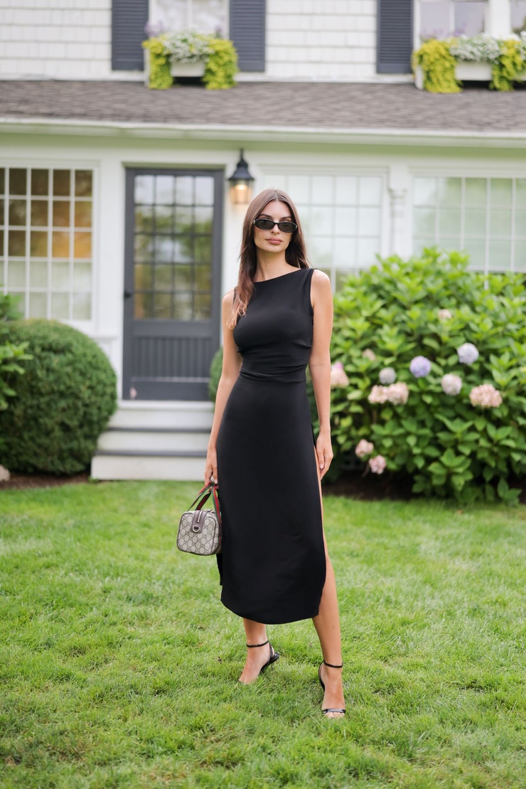 Emily Ratajkowski