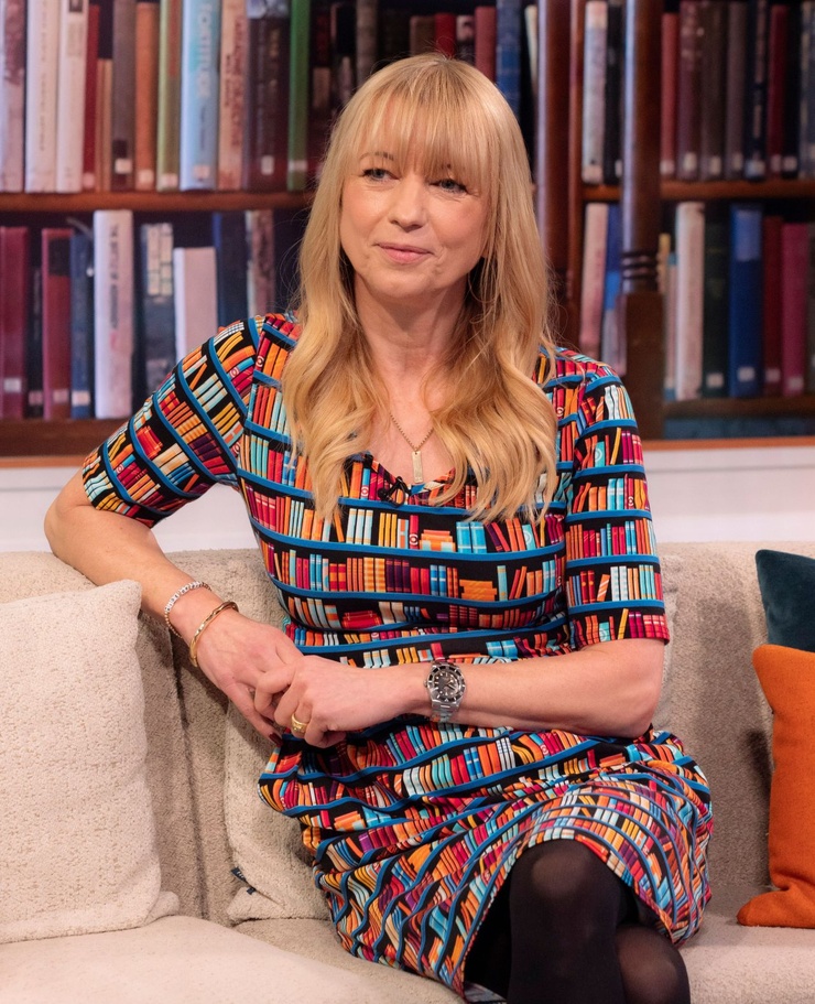 Sara Cox