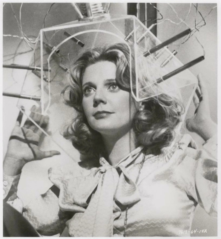 Blythe Danner