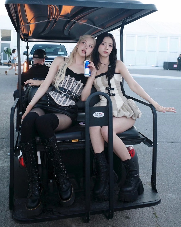 Black Pink