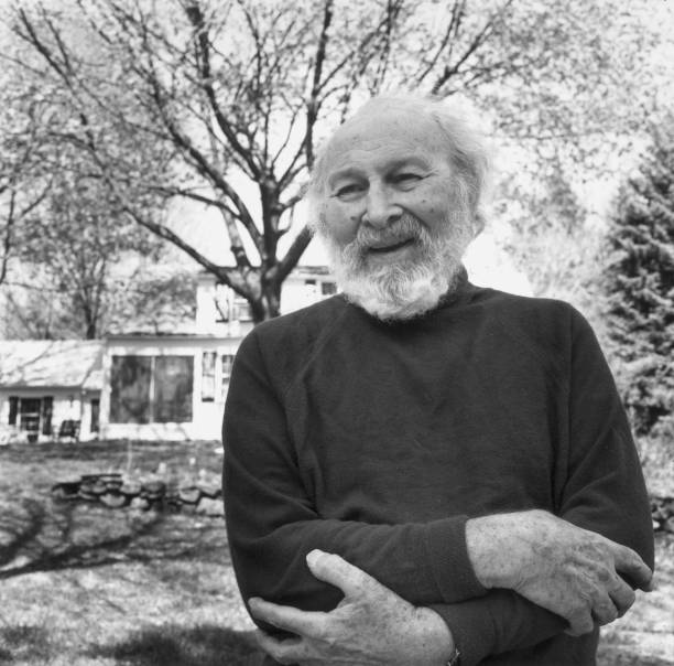 Morris Carnovsky