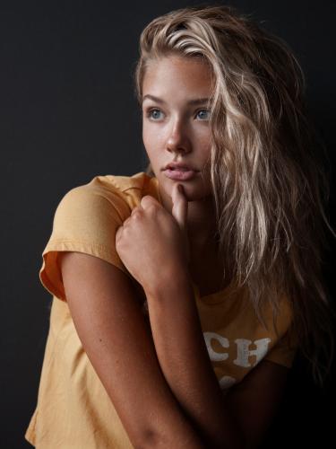 Kaitlyn Hoeffner