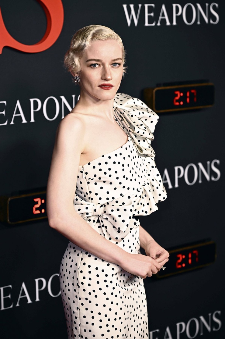 Julia Garner Julia Garner