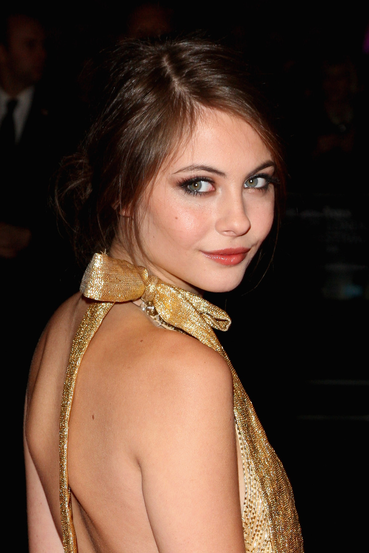 Willa Holland Willa Holland