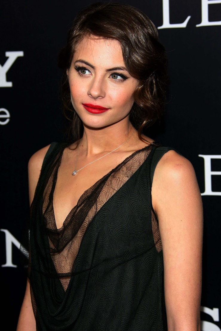 Willa Holland Willa Holland