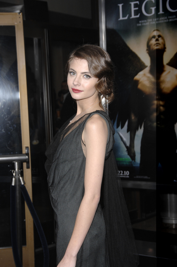 Willa Holland Willa Holland