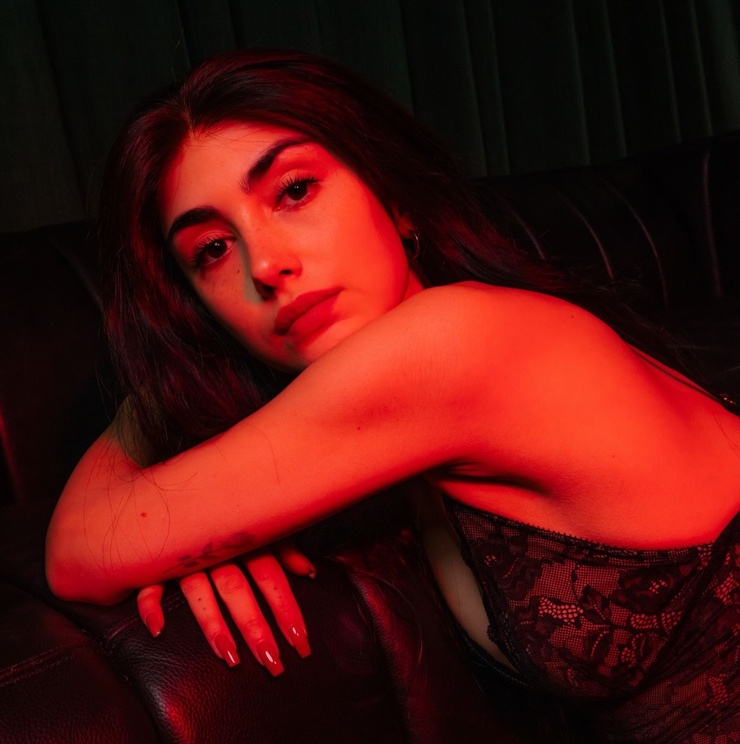 Alexa Mansour Alexa Mansour