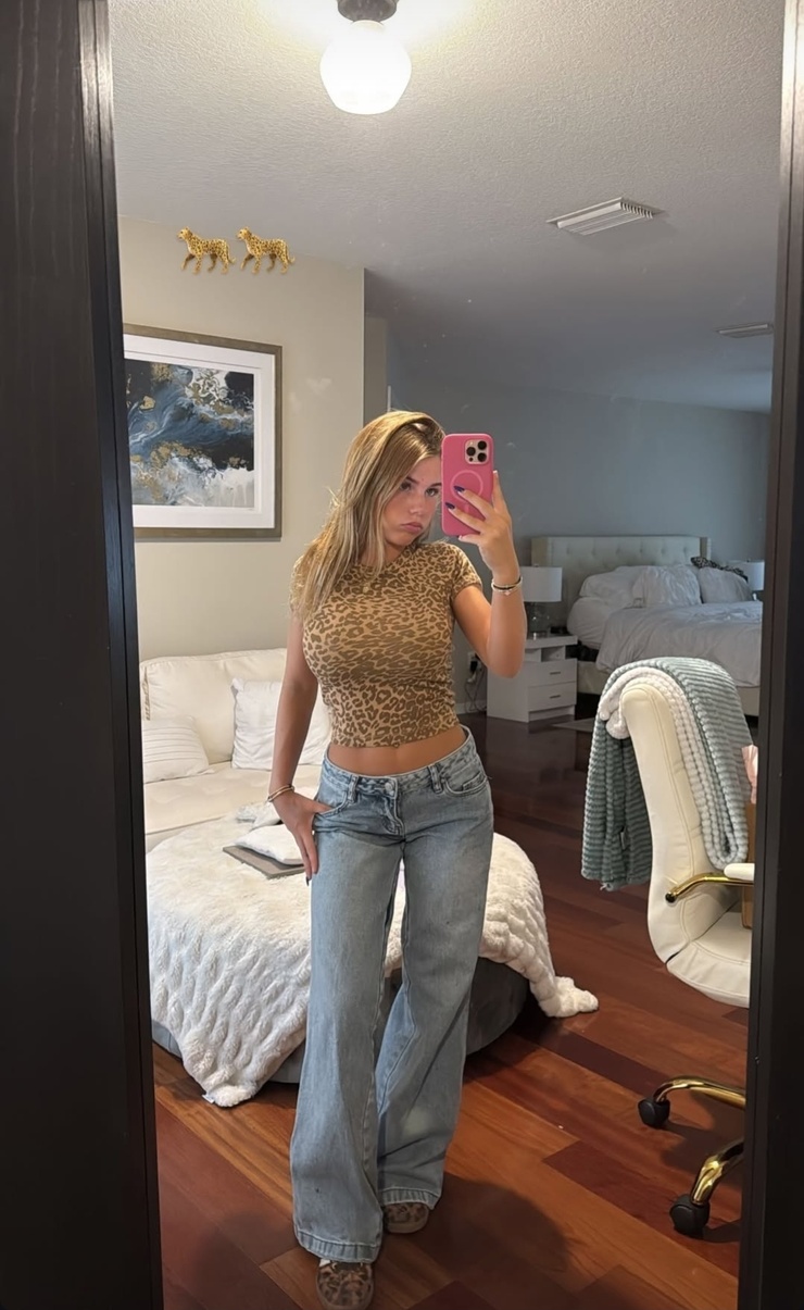 Ariana White