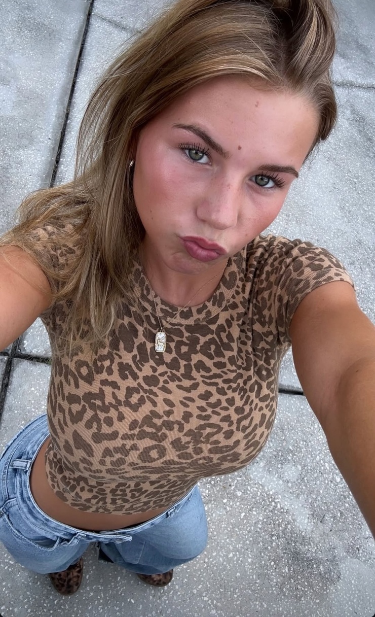 Ariana White Ariana White