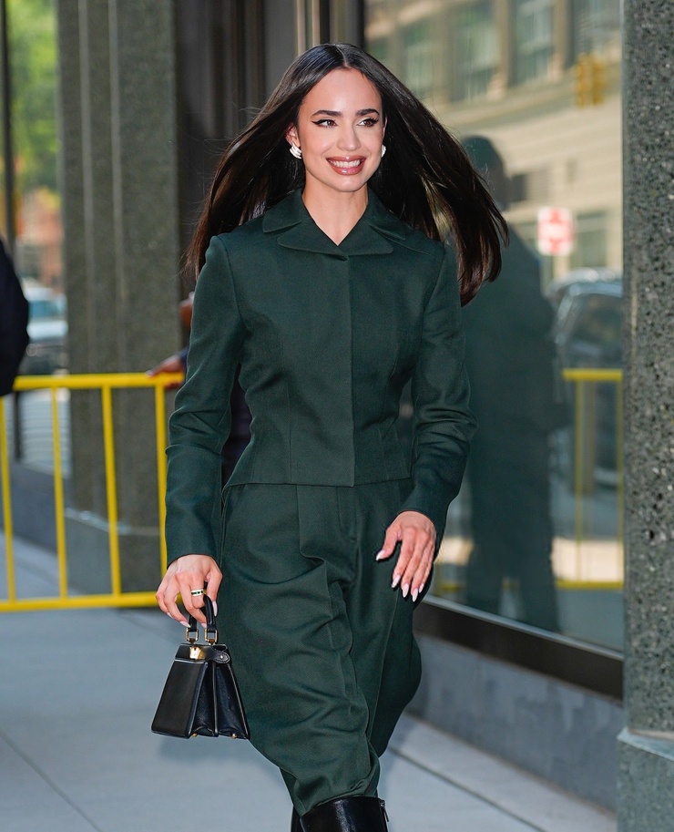 Sofia Carson