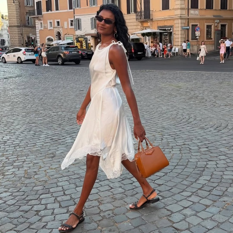 Simone Ashley
