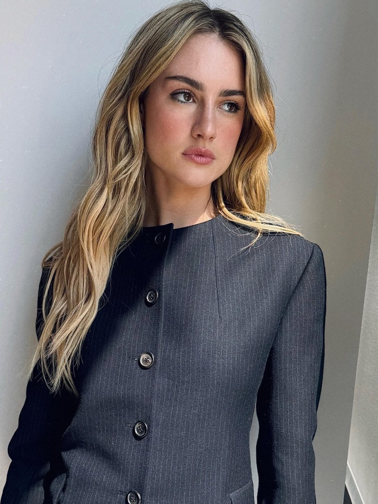 Grace Van Patten