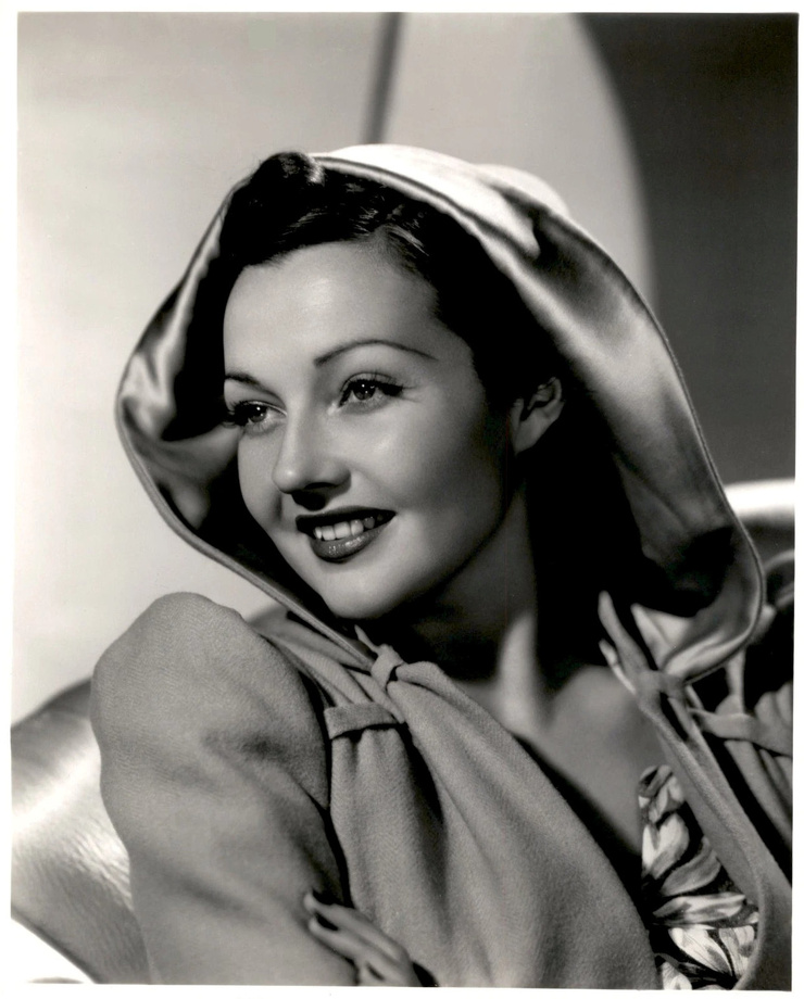 Lynn Bari