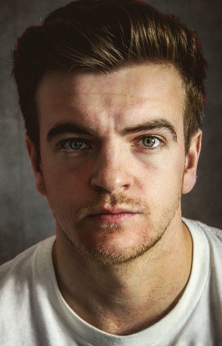 Jonno Davies
