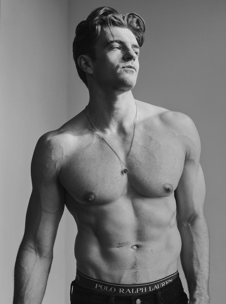 Jonno Davies