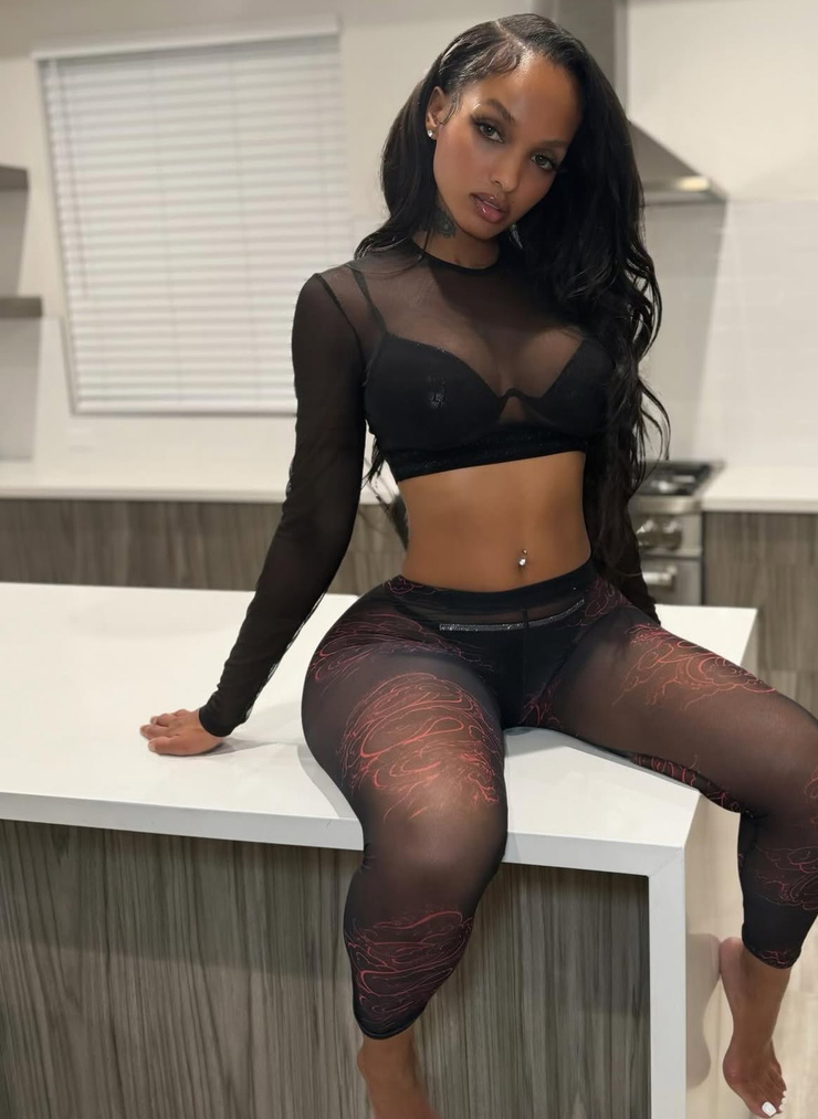Lola Monroe