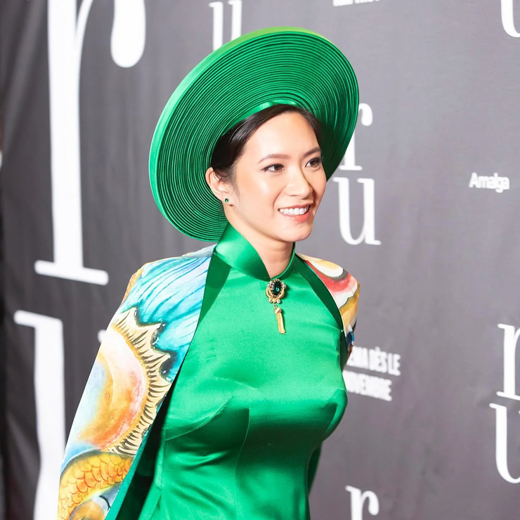 Chantal Thuy