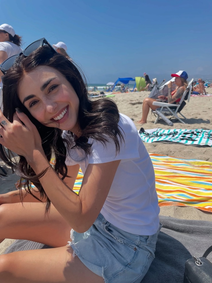 Alexa Mansour Alexa Mansour