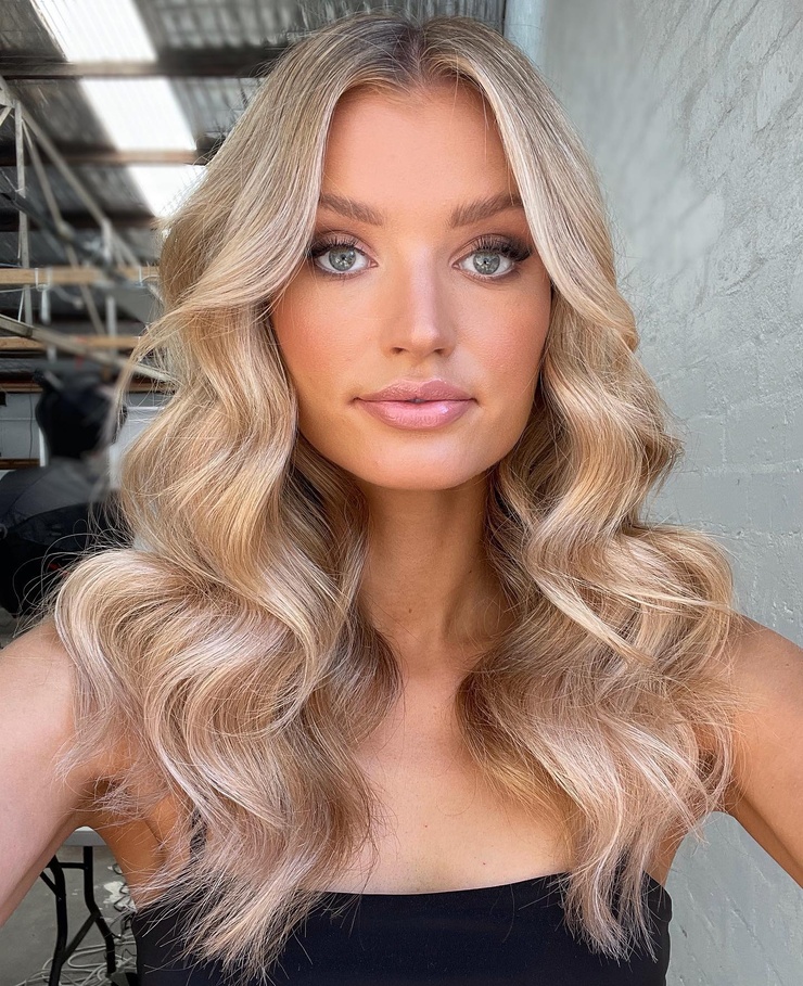 Julia Viering