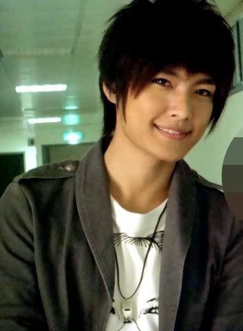 Aaron Yan