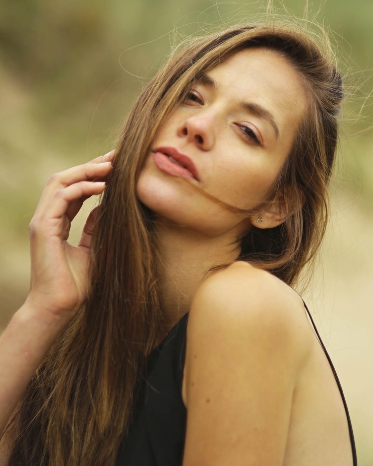 Anna Cariad