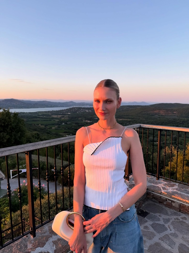 Carolin Niemczyk Carolin Niemczyk