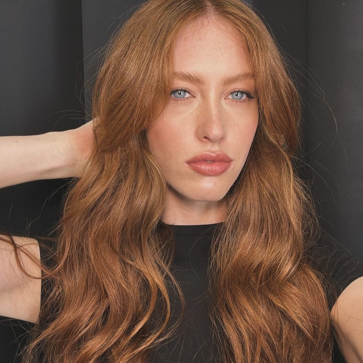 Taylor Rhodes