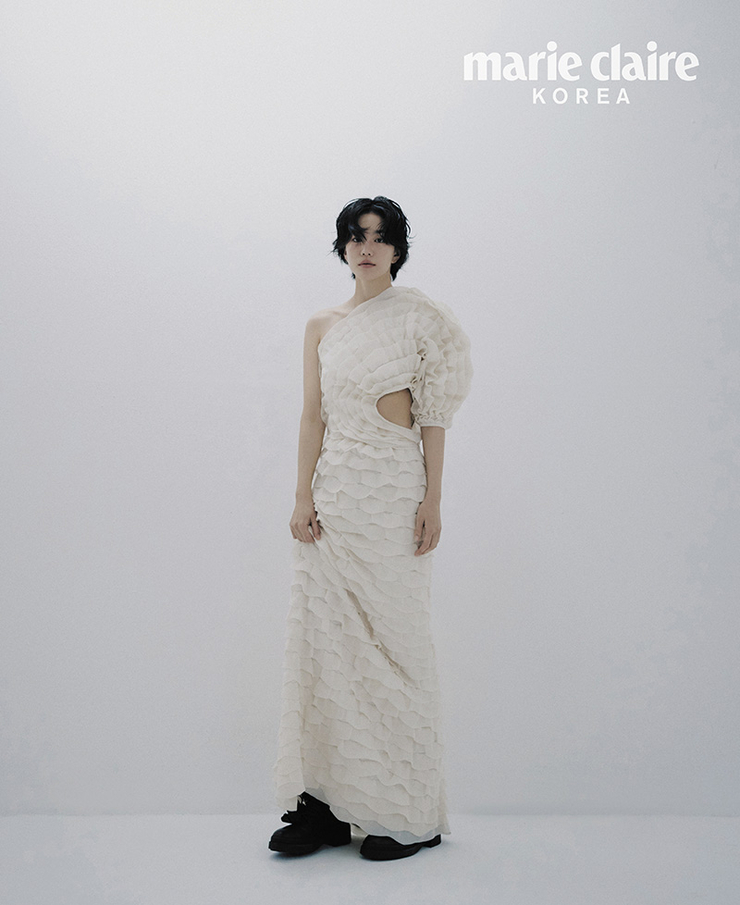 Lee Seol