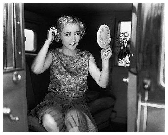 Bessie Love