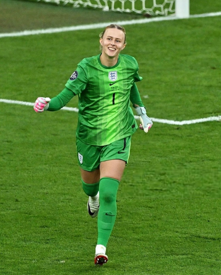 Hannah Hampton