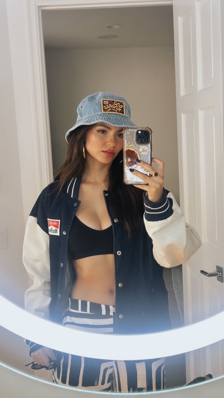 Victoria Justice Victoria Justice