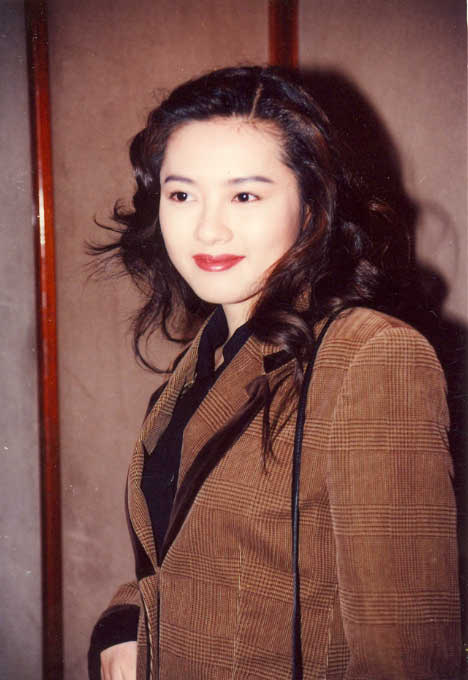 Loletta Lee