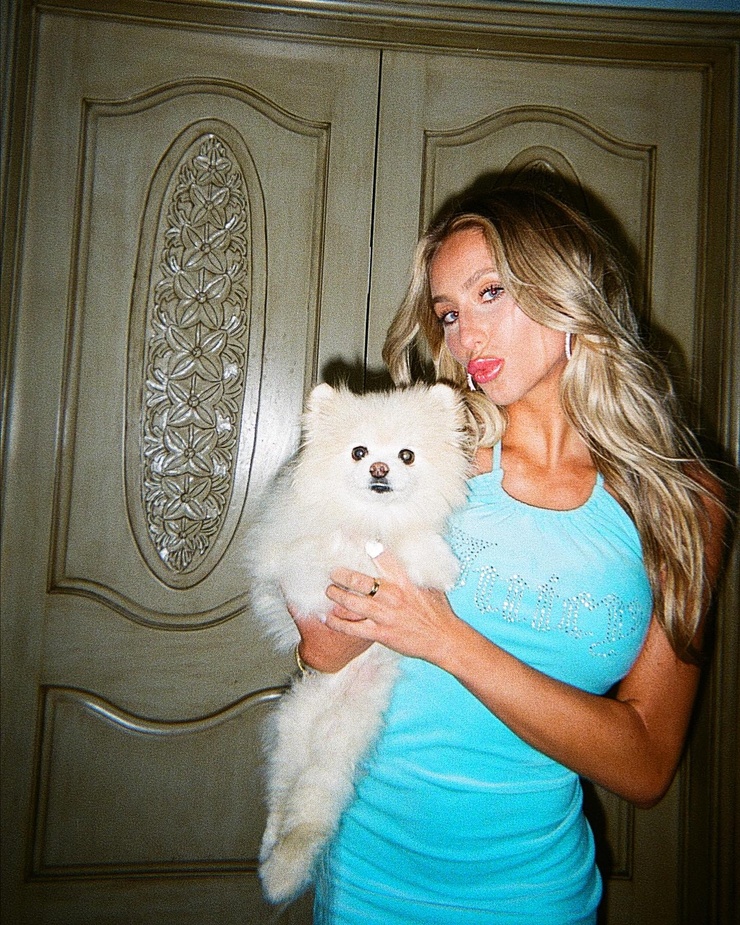 Alix Earle