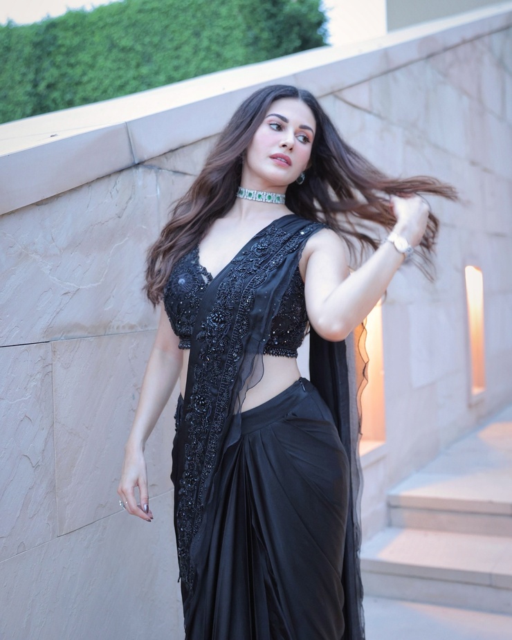 Amyra Dastur
