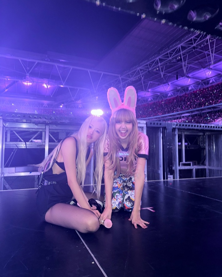 Black Pink