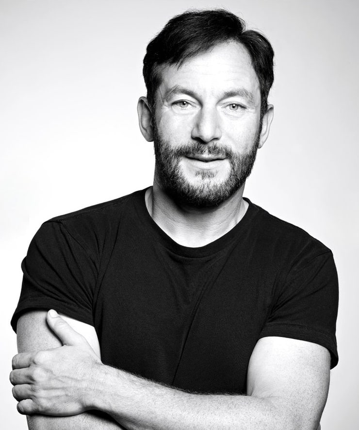 Jason Isaacs