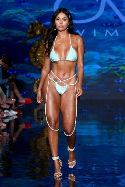 Aline Bernardes