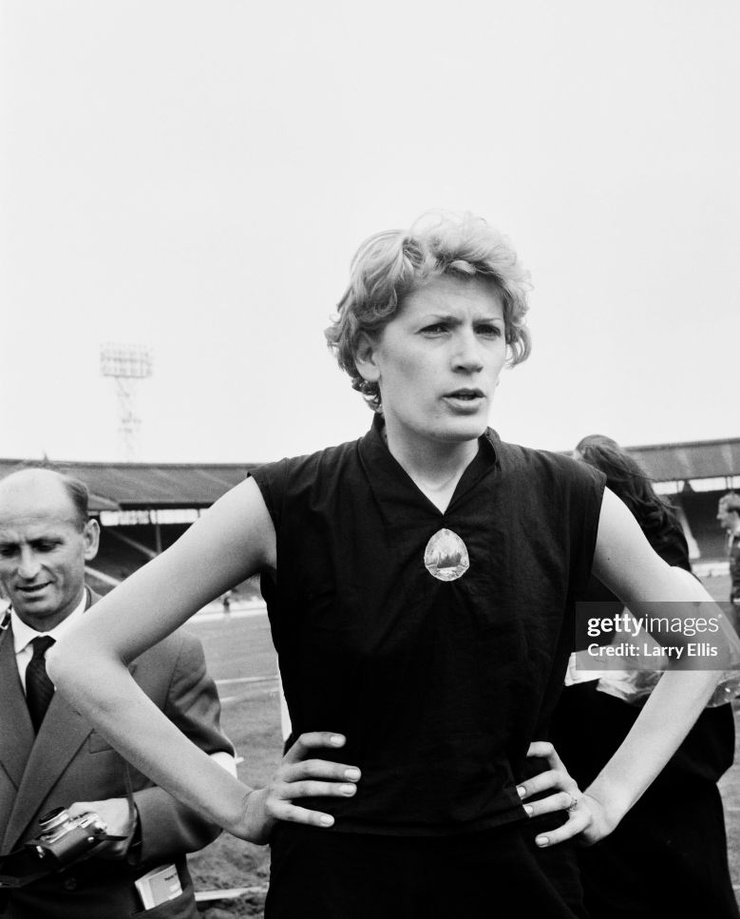 Iolanda Balaș