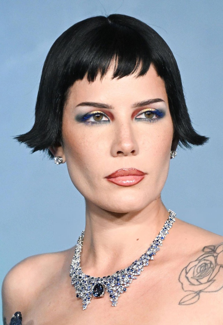 Halsey Halsey