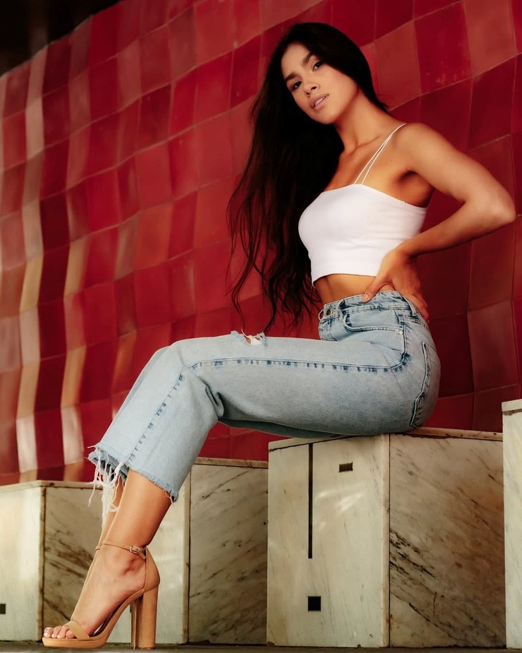 Elo Hurtado