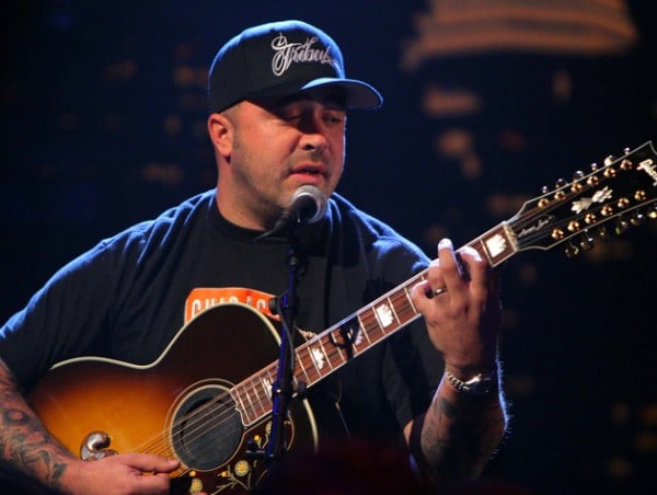 Aaron Lewis