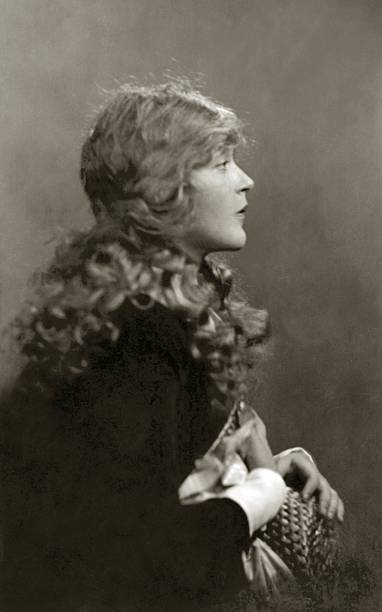 Mae Murray