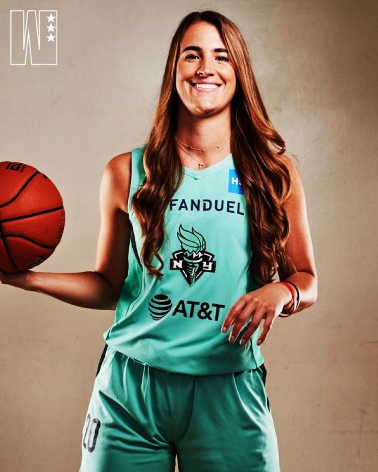 Sabrina Ionescu Sabrina Ionescu